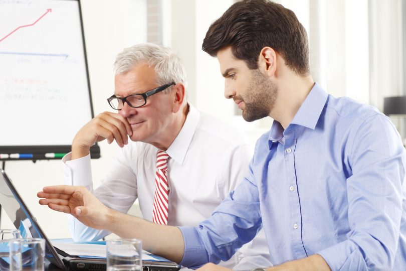 Jóvenes y 50plus, sinergias necesarias