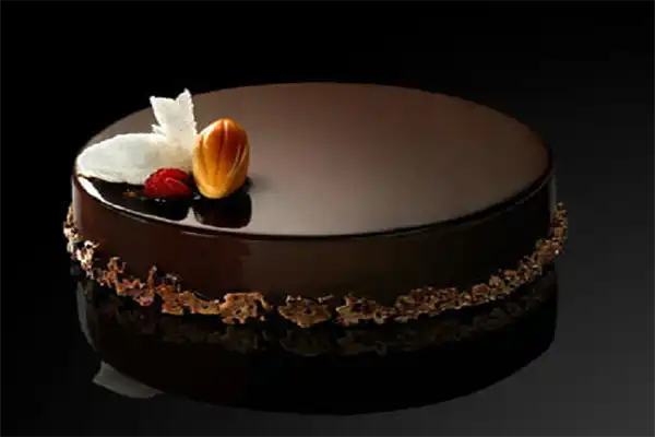 Las mejores tartas chocolate de Madrid. Tarta de chocolate de la pastelería la Duquesita en soy50plus, blog de ocio para mayores de 50 años.